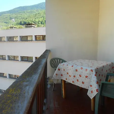 2 Pers Avec Balcon Est Spacieux, Centre Station Proche Thermes Et Telecabine, Parking Inclus - Fr-1-512-151 Apartment